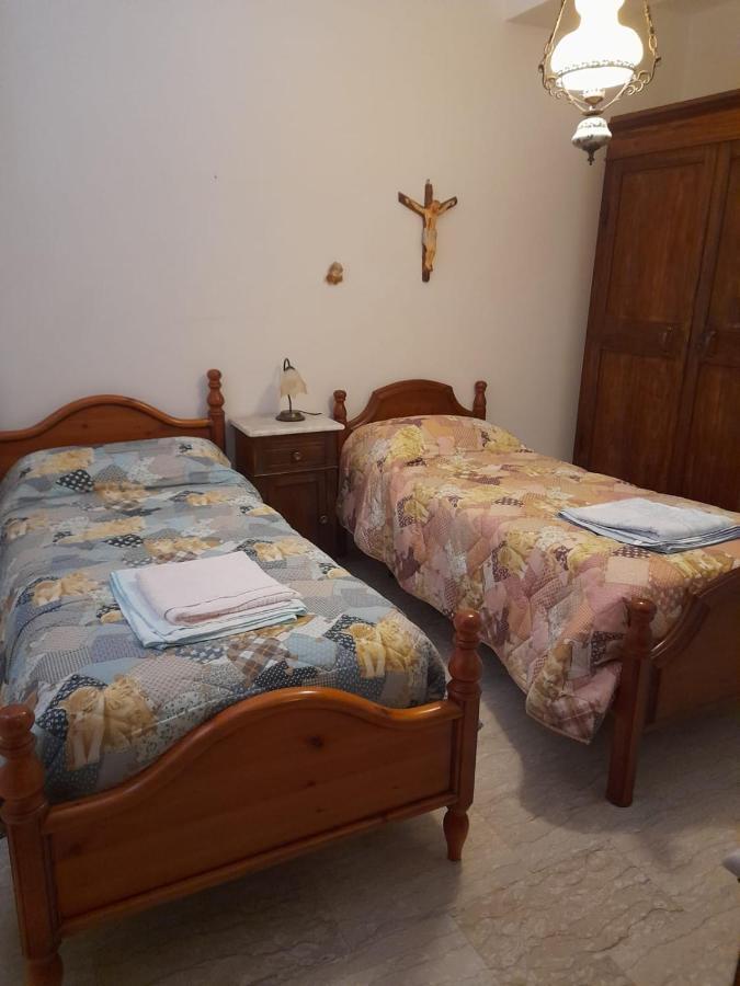 La Casa Di Lina Apartment Sezze Екстериор снимка