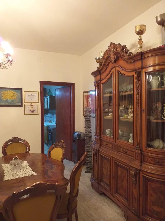 La Casa Di Lina Apartment Sezze Екстериор снимка