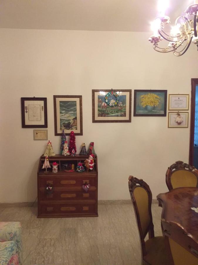 La Casa Di Lina Apartment Sezze Екстериор снимка